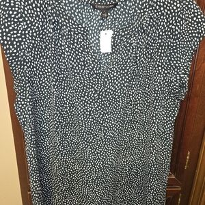 41 Hawthorn Forest green and white Patterned Blouse